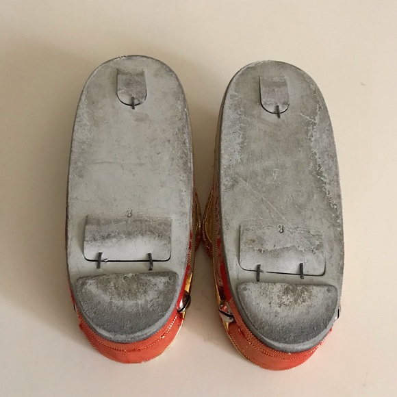Authentic Japanese Bell Thongs Shoes - Picture 8 of 8